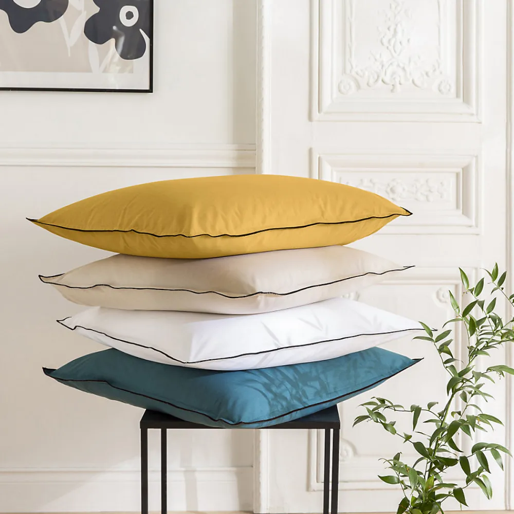 Lot de 2 taies d'oreiller unies en coton finition bourdon 65x65cm>Future Home Clearance