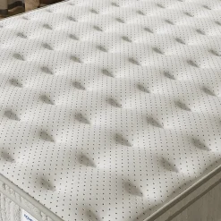 November Matelas Celestia - Épaisseur 30 cm - Ressorts ensachés & Mousse Charbon Actif - Indépendance de couchage - (160 x 200 cm)* Matelas