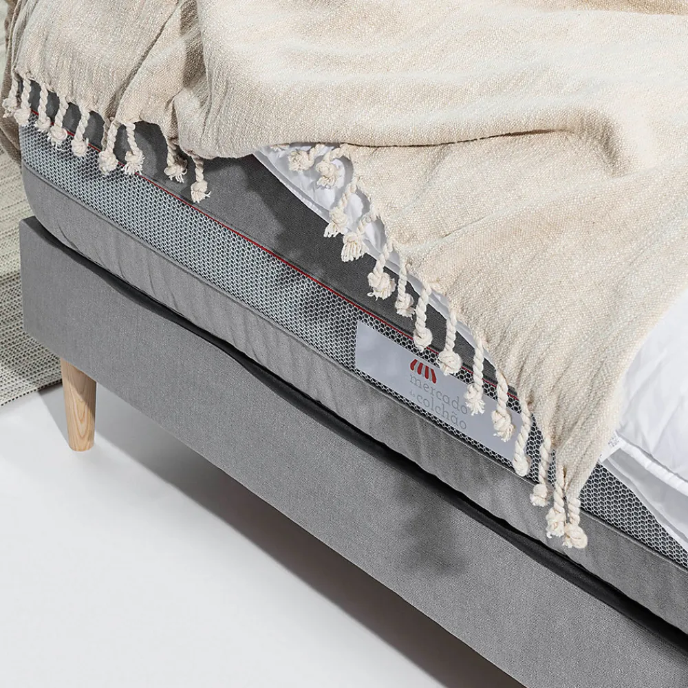 Matelas Luxury - ressorts ensachés et viscoélastique pour un soutien adaptatif, 27 cm.>Mercado Do Colchão Hot