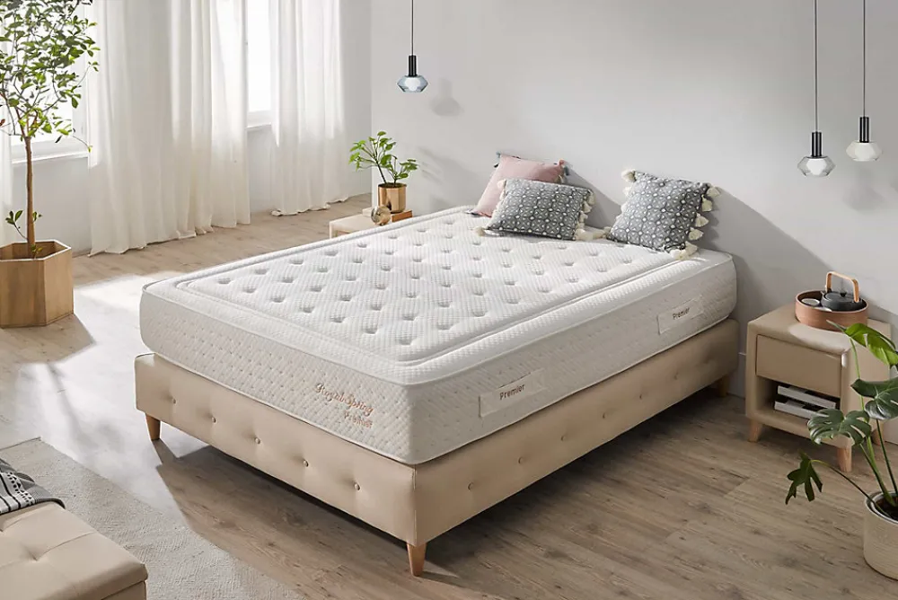Matelas Royal Spring Premier en Latex HR 30, 160x200cm ->Moonia Outlet