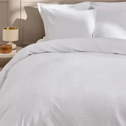 Douceur D'Intérieur Parure de lit 3 pièces LINELLA Blanc- 240 x 220 cm Coton/Polyester lavé jacquard 57 fils* Housse De Couette