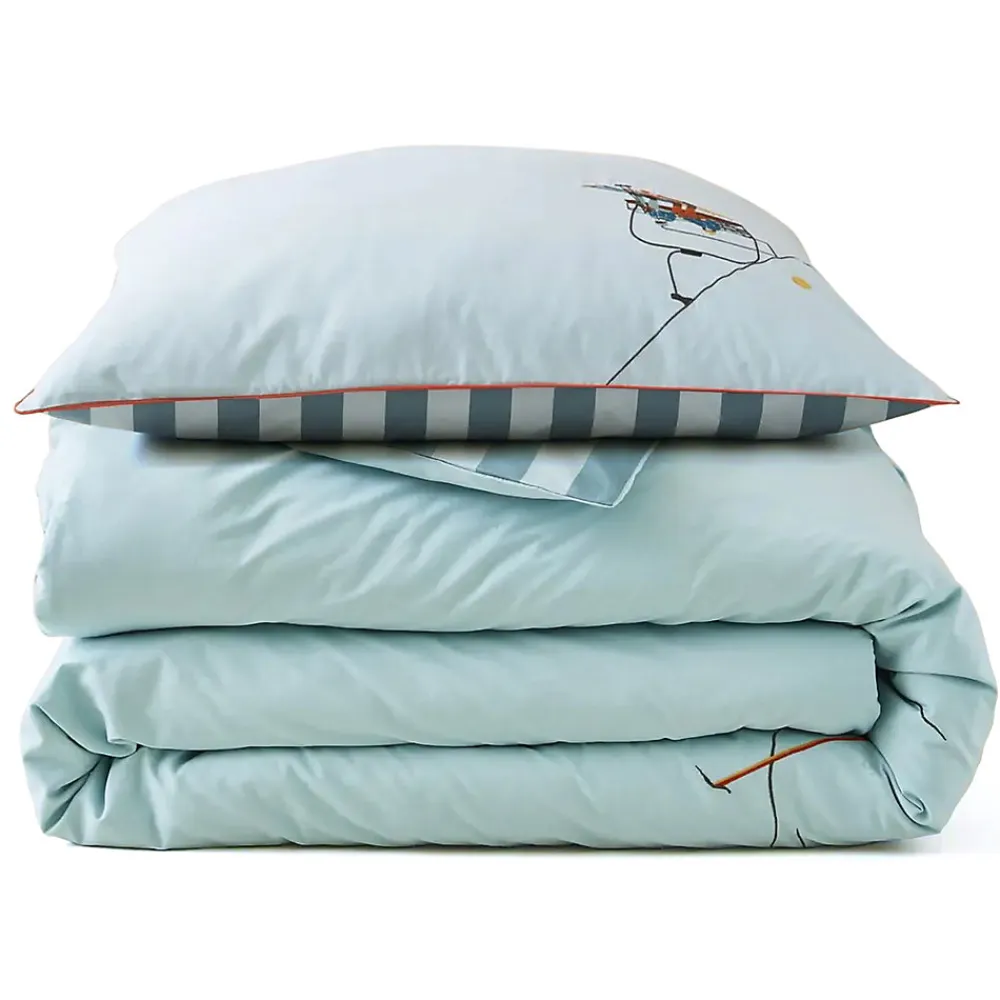 Parure de lit brodée 2 pièces : housse 140x200 cm et taie 65x65 cm en percale de coton PASSE MONTAGNE bleu givré>Linnea Sale