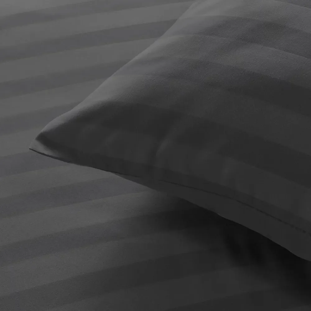 Douceur D'Intérieur Parure de lit rayures dans le tissage (240x220 cm - Gris)* Parure De Lit