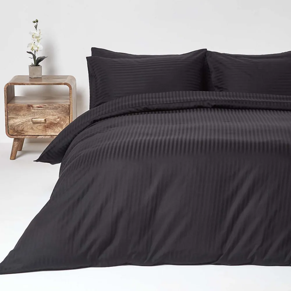 Parure de lit satin rayé en coton égyptien 330 fils noir, 230x220cm ->Homescapes Hot