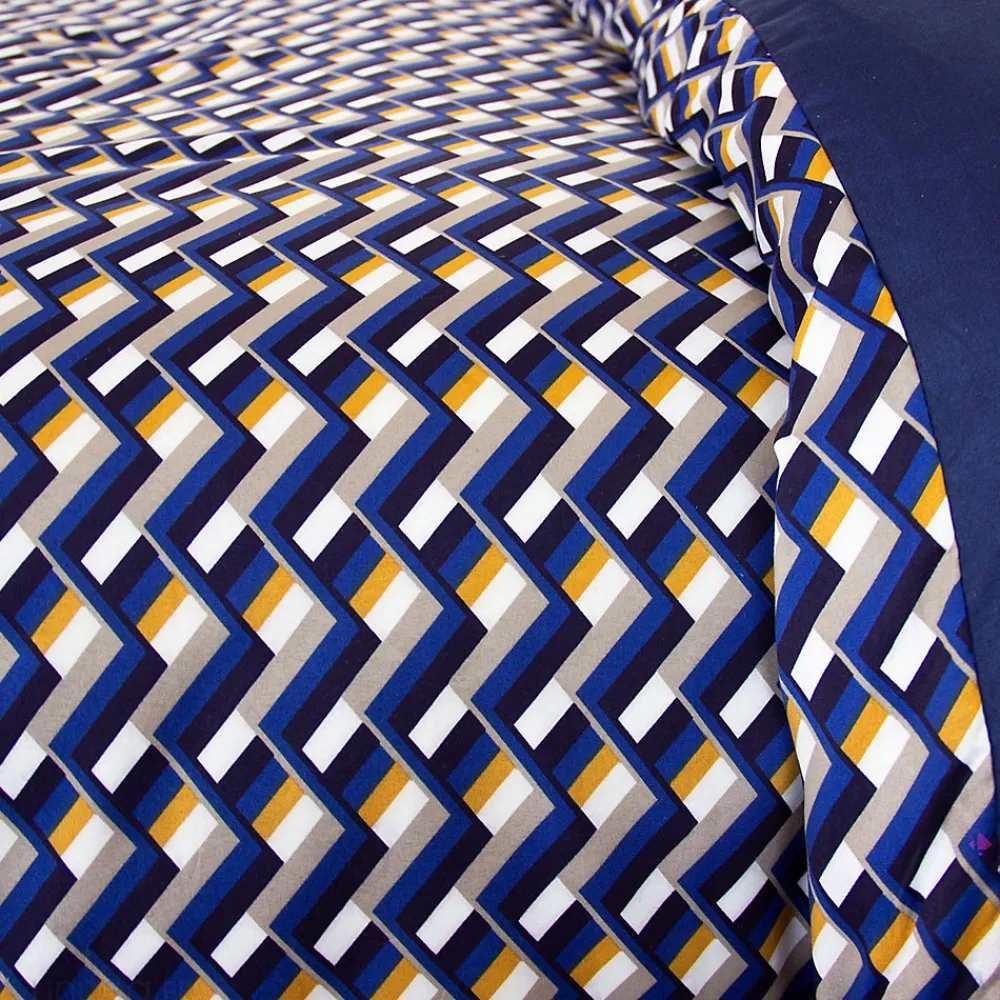 Parure de lit 140x200 cm en microfibre LOSS bleu foncé motif géométrique 2 pièces>Linnea