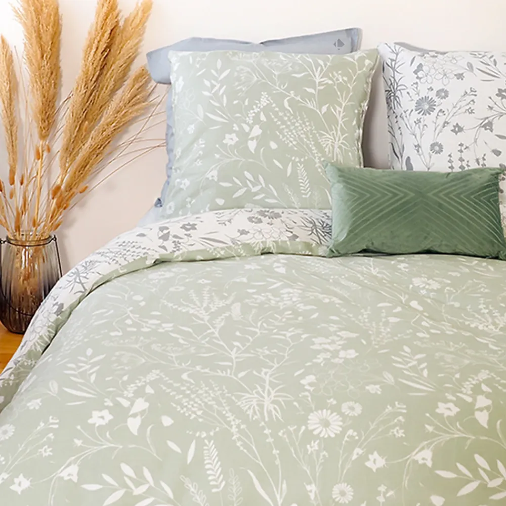 Parure de lit 240x220 cm Satin de coton SUSIE Vert 3 pièces>Linnea New