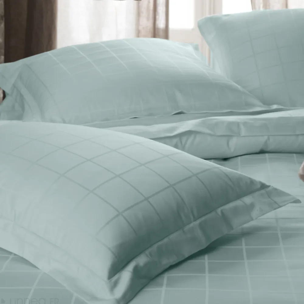 Parure de lit 280x240 cm set 65x65 satin CONCERTO carreaux vert Lichen>Linnea Online