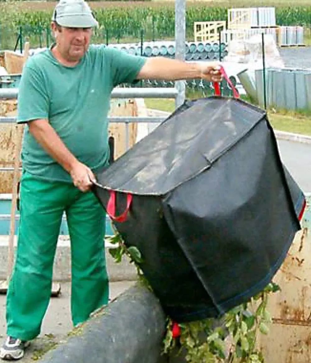 Sac à végétaux noir 270L 65x65x65 cm* Sac Poubelle