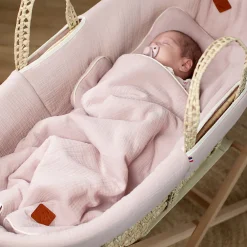 Set berceau couverture et coussin en gaze de coton Jeanne><noscript><img width=