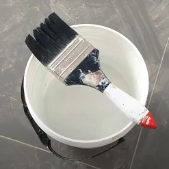 Solvant spécial peinture polyuréthane (5 l). Réduit viscosité et augmente l'adhérence. Utilisé pour le nettoyage des outils>Sopgal New