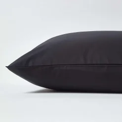 Taie d'oreiller noir 100% coton égyptien 200 fils, 60x60 cm ->Homescapes Outlet