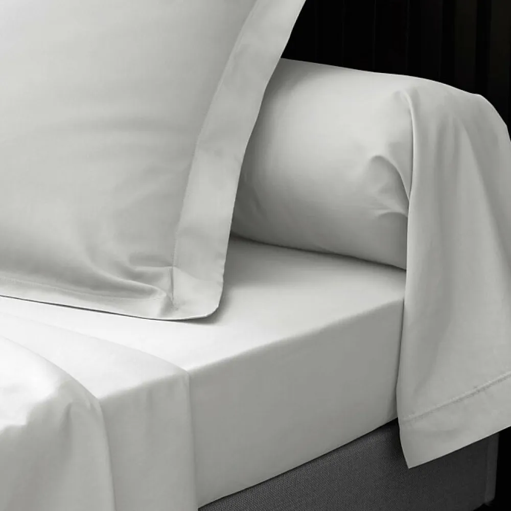 Douceur D'Intérieur Taie d'oreiller unie 100% Percale de Coton ORIGINE (63x63 cm - Blanc)* Taie D'Oreiller