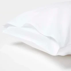 Homescapes Taies d'oreiller enfant blanc 100% coton égyptien 200 fils, 40x60 cm, lot de 2 -* Taie D'Oreiller