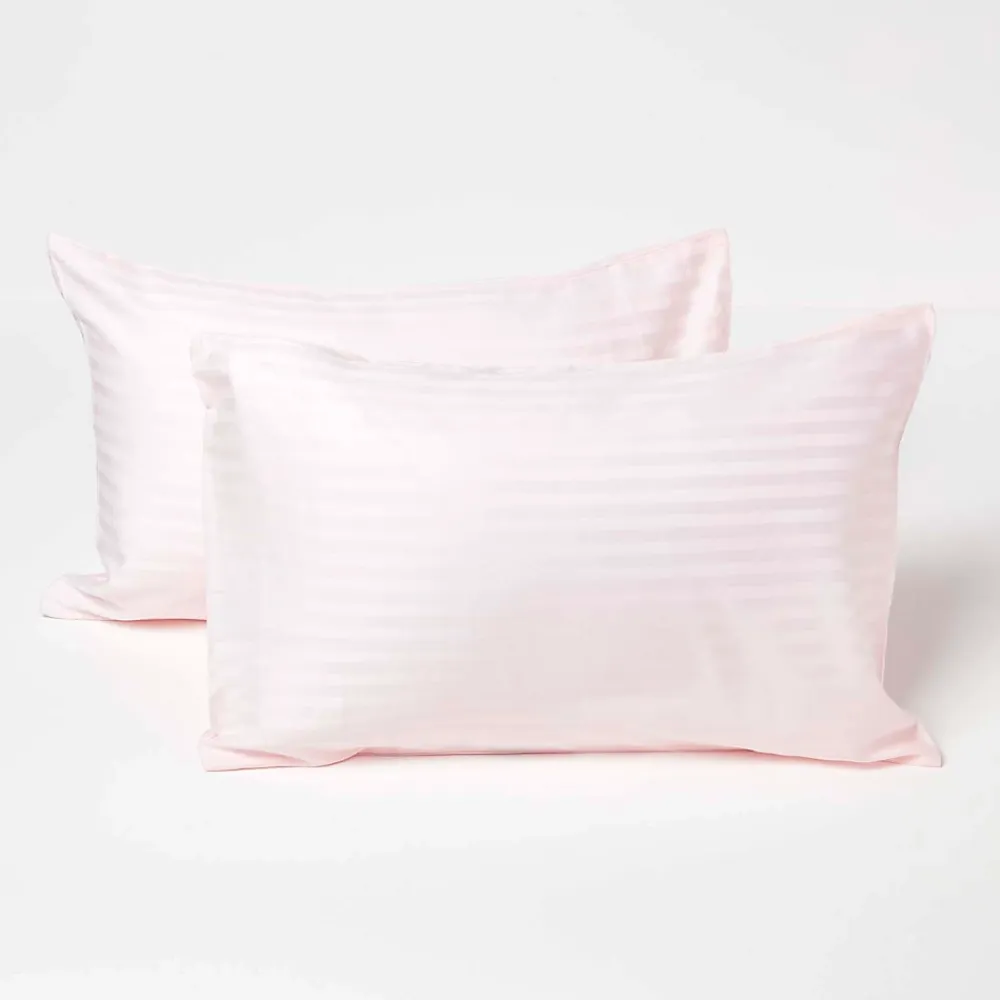 Homescapes Taies d'oreiller enfant rose satin rayé en coton égyptien 330 fils, 40x60 cm, lot de 2 -* Taie D'Oreiller
